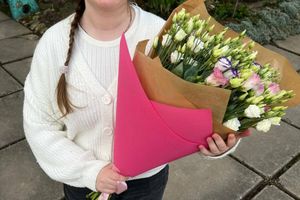 Фотозвіт №109 про доставку букету квітів в Стрий